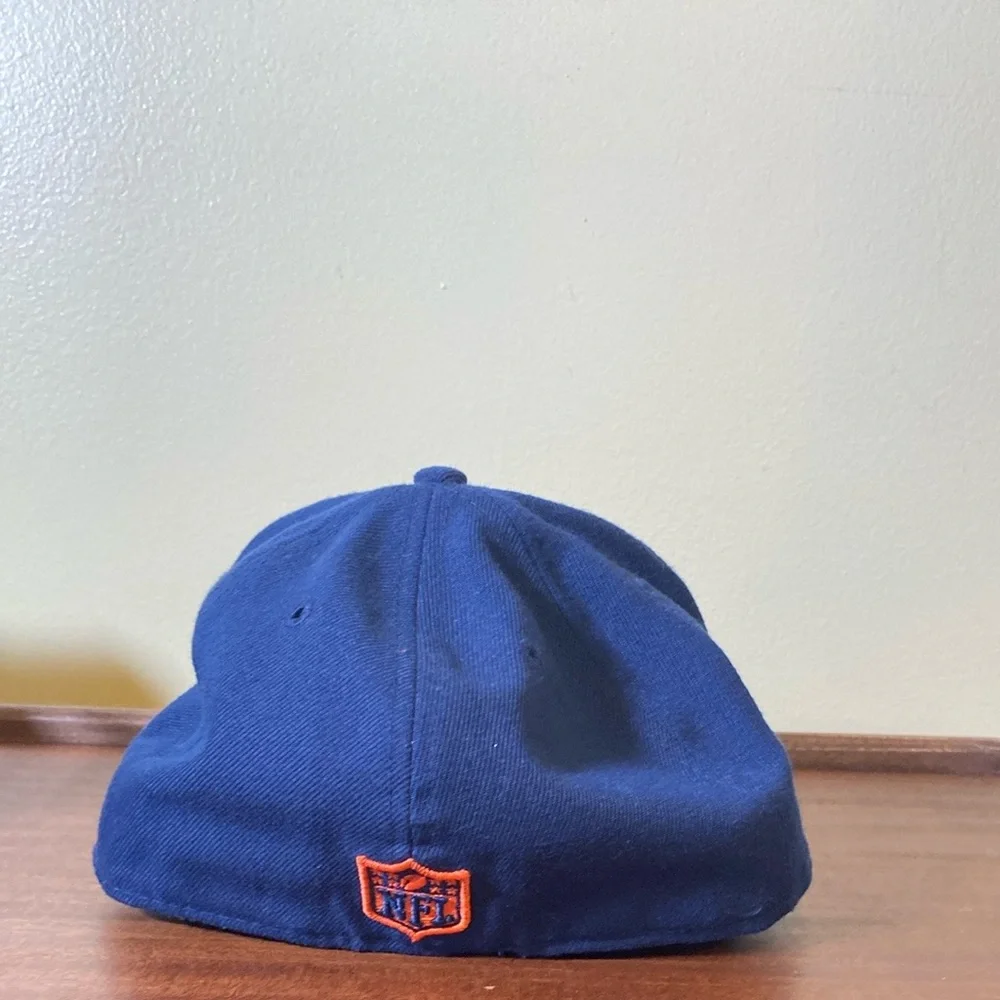 NEW ERA NFL Denver Bronco’s fitted Hat size 7 1/8 56.8cm